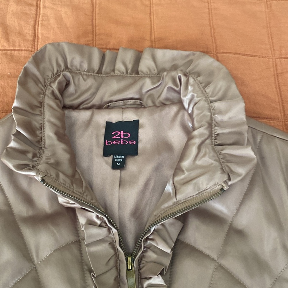 2b Bebe Puffer Beatiful Jacket .Size Medium.Bronz… - image 2